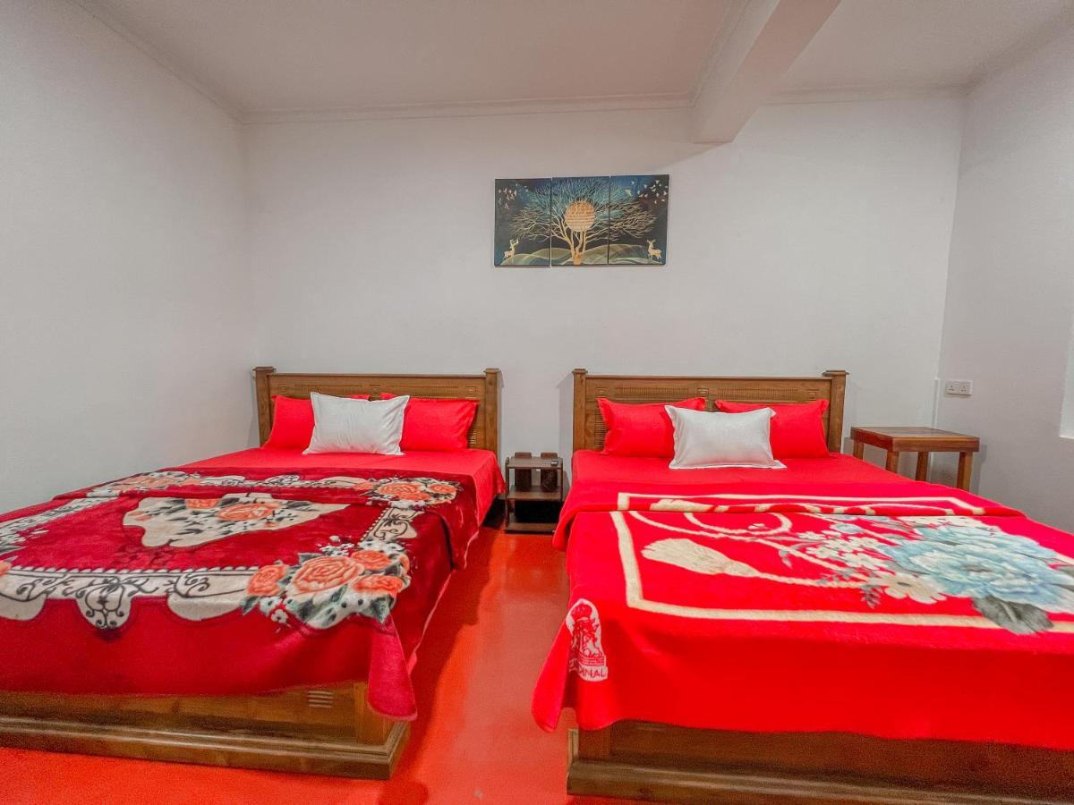 Royal Guest Hotel Inn นูวาราเอลิยา ภายนอก รูปภาพ